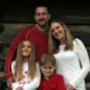 Meet your Posher, Roxanne